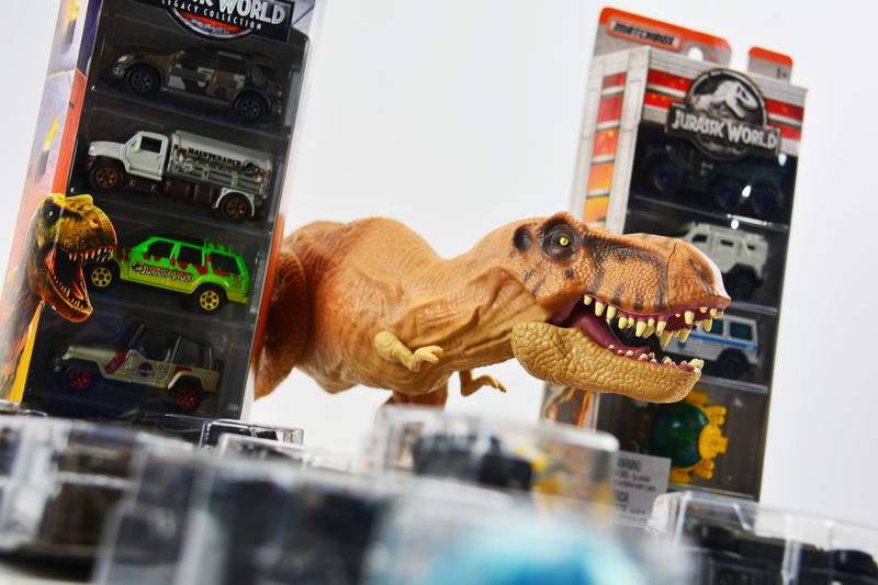 Illustration for article titled Welcome to the Jungle: Matchbox Jurassic Legacy Collection